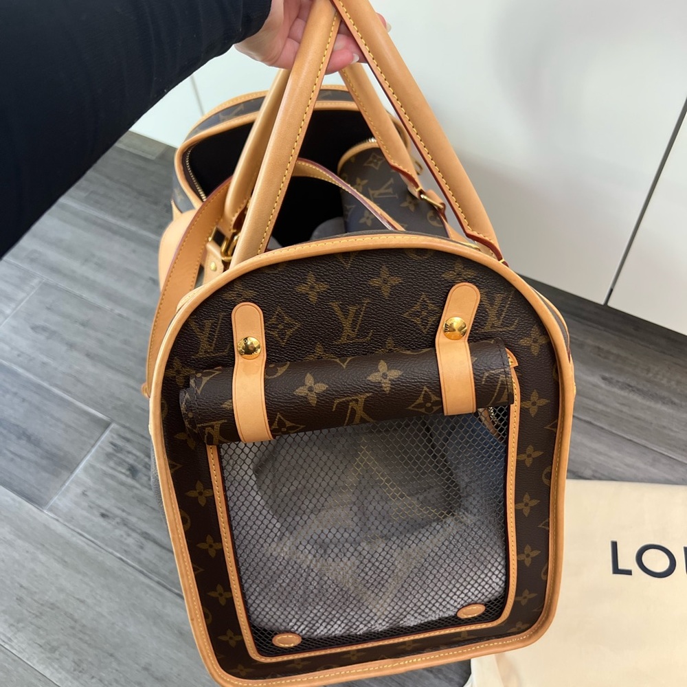 Louis Vuitton Dog Carrier Travel Bag - Picture 2 of 11